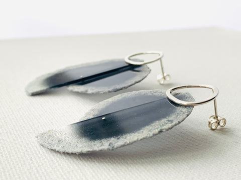 Layered Dust Studs dark grey