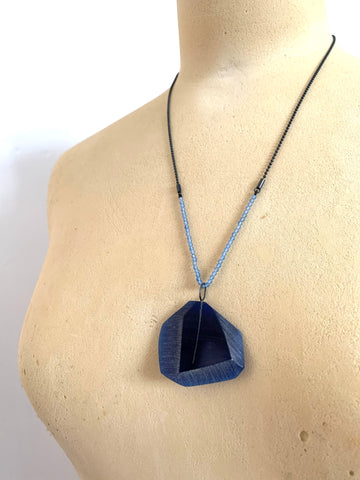 Facet Pendant Blue