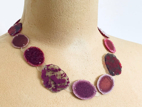 Dust Necklace Mauve