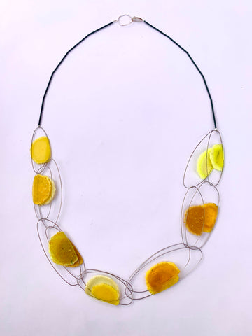 Dust Link Necklace Yellow