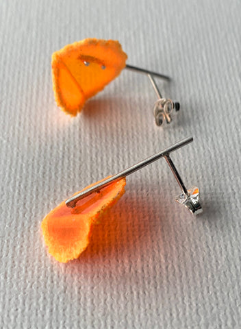 Dust Fold Stud neon orange