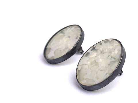 Oval Granule Stud Sorbet/Grey