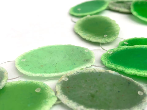 Contrast Dust Necklace Green