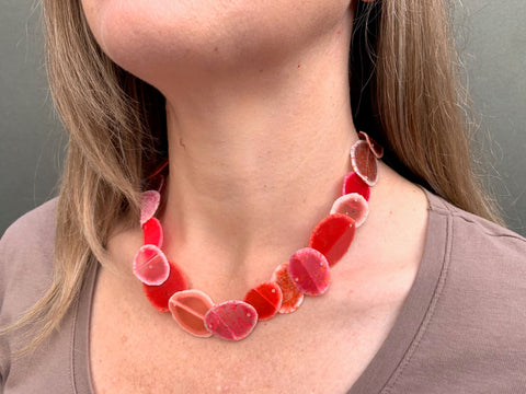 Layered Fold Dust Necklace Reds