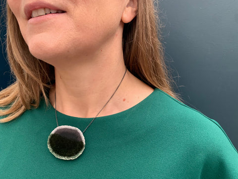 Dust Pendant Dark Grey/Forest Green