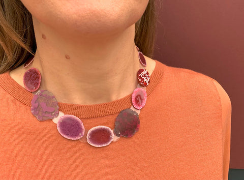 Dust Necklace Mauve