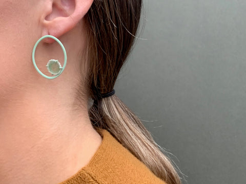 Oval Dust Stud Pistachio