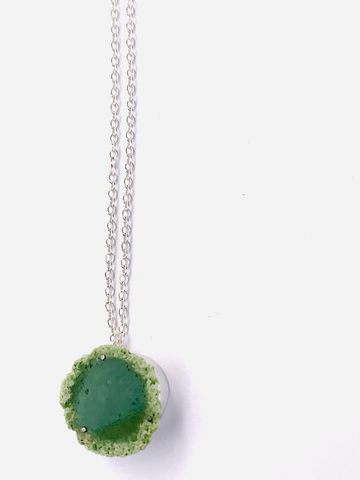 Boxy Dust Pendant - Khaki