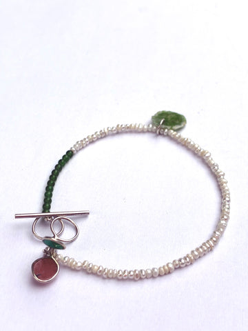 Seed Pearl Dust Bracelet