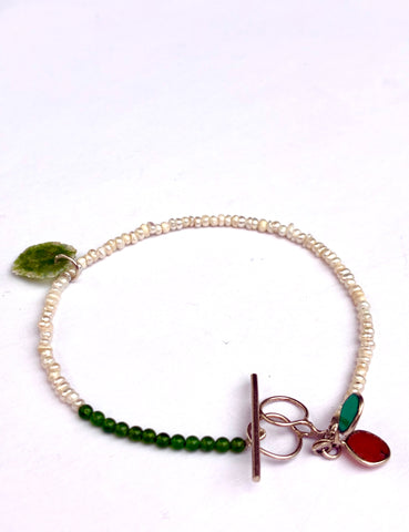 Seed Pearl Dust Bracelet