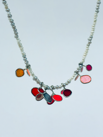 Edge Cluster Necklace - Pinks/reds
