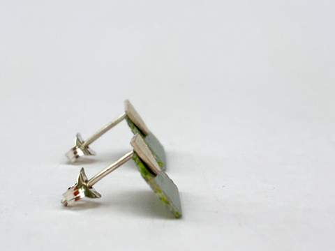 Mini Dust Studs - Khaki/Grey
