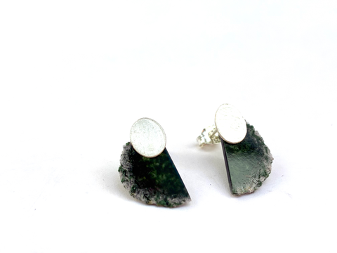 Dust Studs - Forest Black