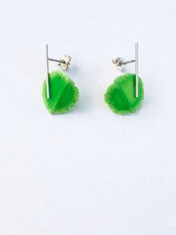 Dust Fold Stud - Lime