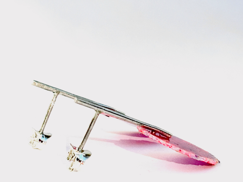 Linear Dust Stud - Bright Pink