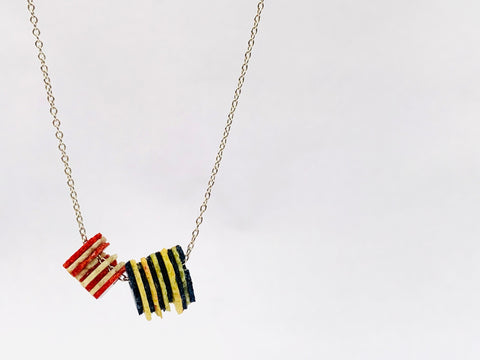 Dust Stripe Pendant Black/Red/Yellow