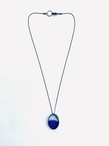 Oval Dust Pendant (Small) Blue