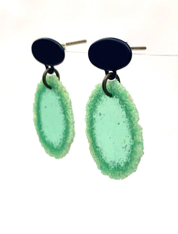 Dust Drop Studs Mint